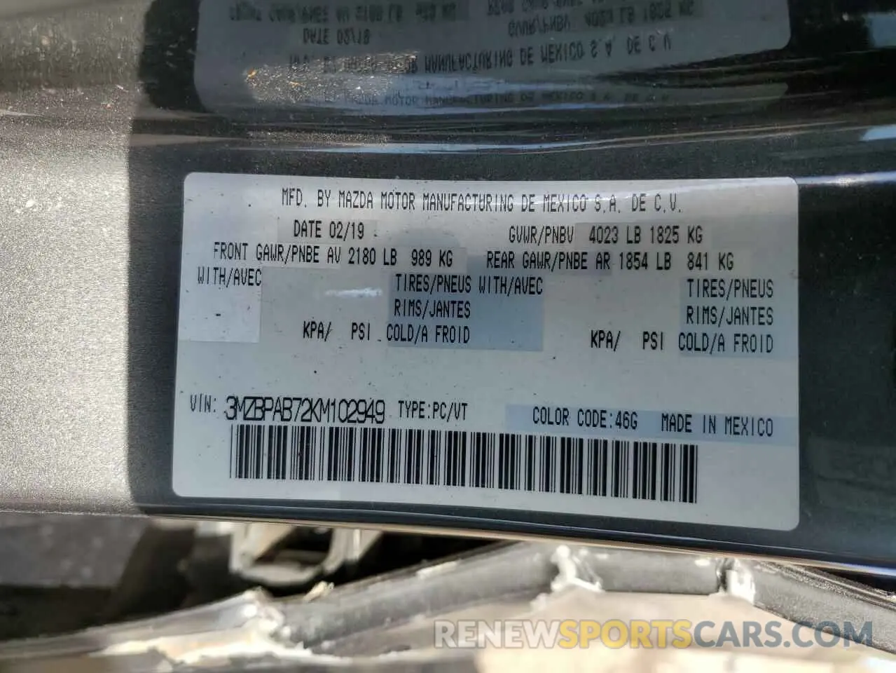 13 Photograph of a damaged car 3MZBPAB72KM102949 MAZDA 3 2019