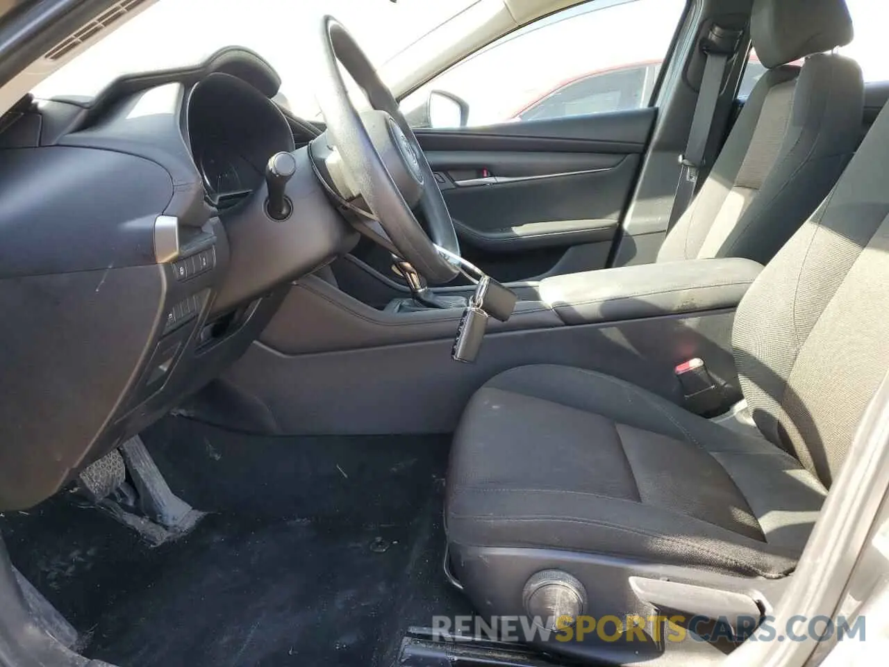 7 Photograph of a damaged car 3MZBPAB72KM102949 MAZDA 3 2019
