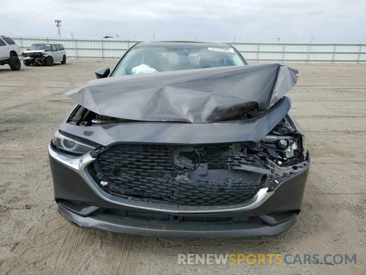 5 Photograph of a damaged car 3MZBPACM0KM100105 MAZDA 3 2019