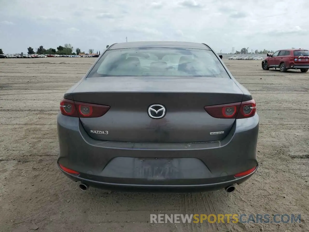 6 Photograph of a damaged car 3MZBPACM0KM100105 MAZDA 3 2019