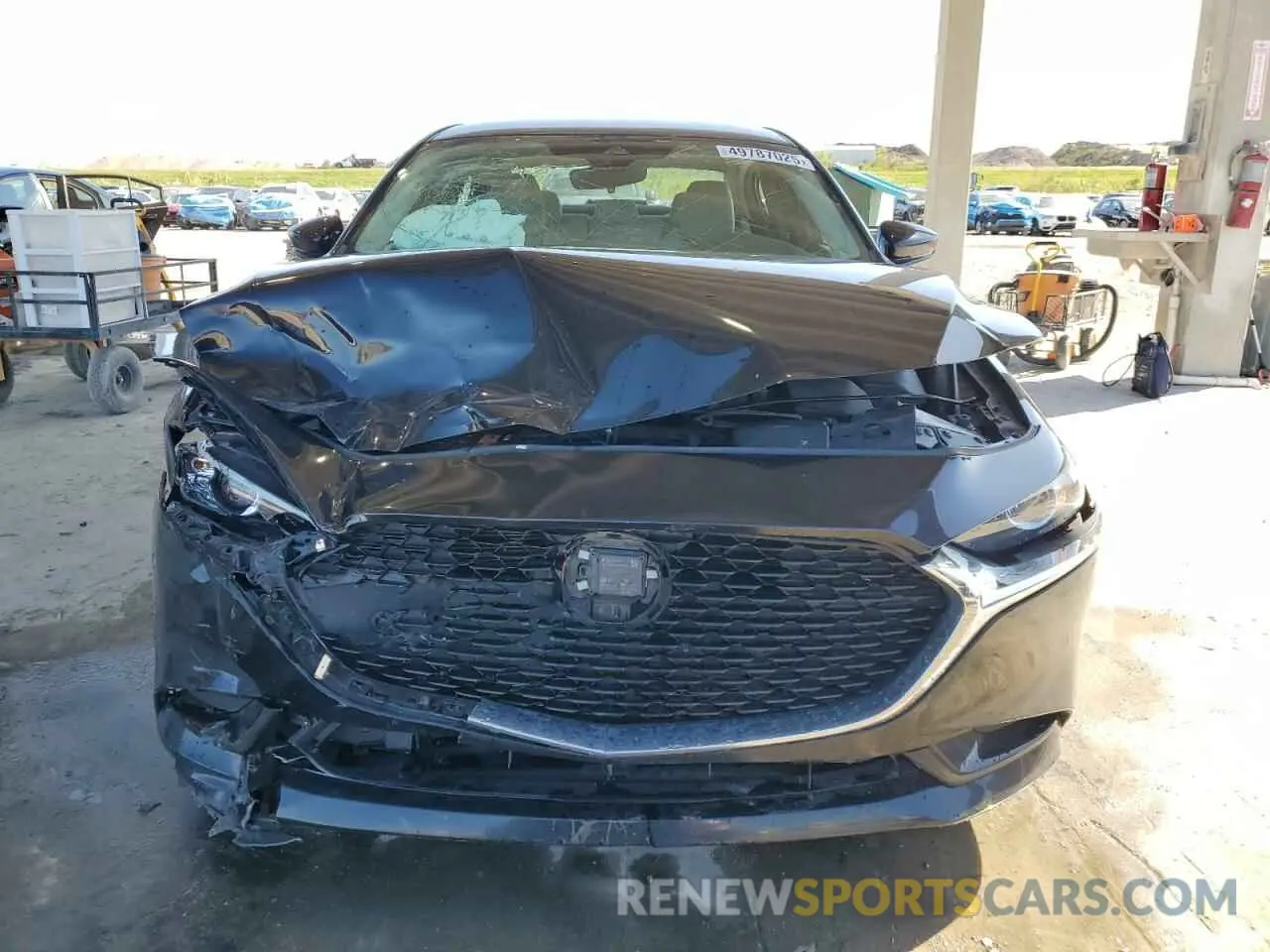 5 Photograph of a damaged car 3MZBPADL2KM108664 MAZDA 3 2019