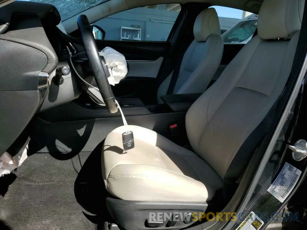 7 Photograph of a damaged car 3MZBPADL2KM108664 MAZDA 3 2019