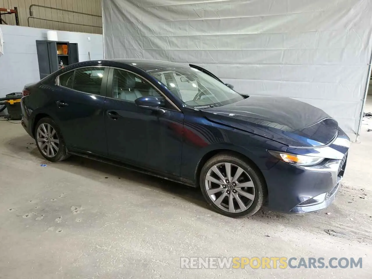 4 Photograph of a damaged car 3MZBPADL3KM107877 MAZDA 3 2019