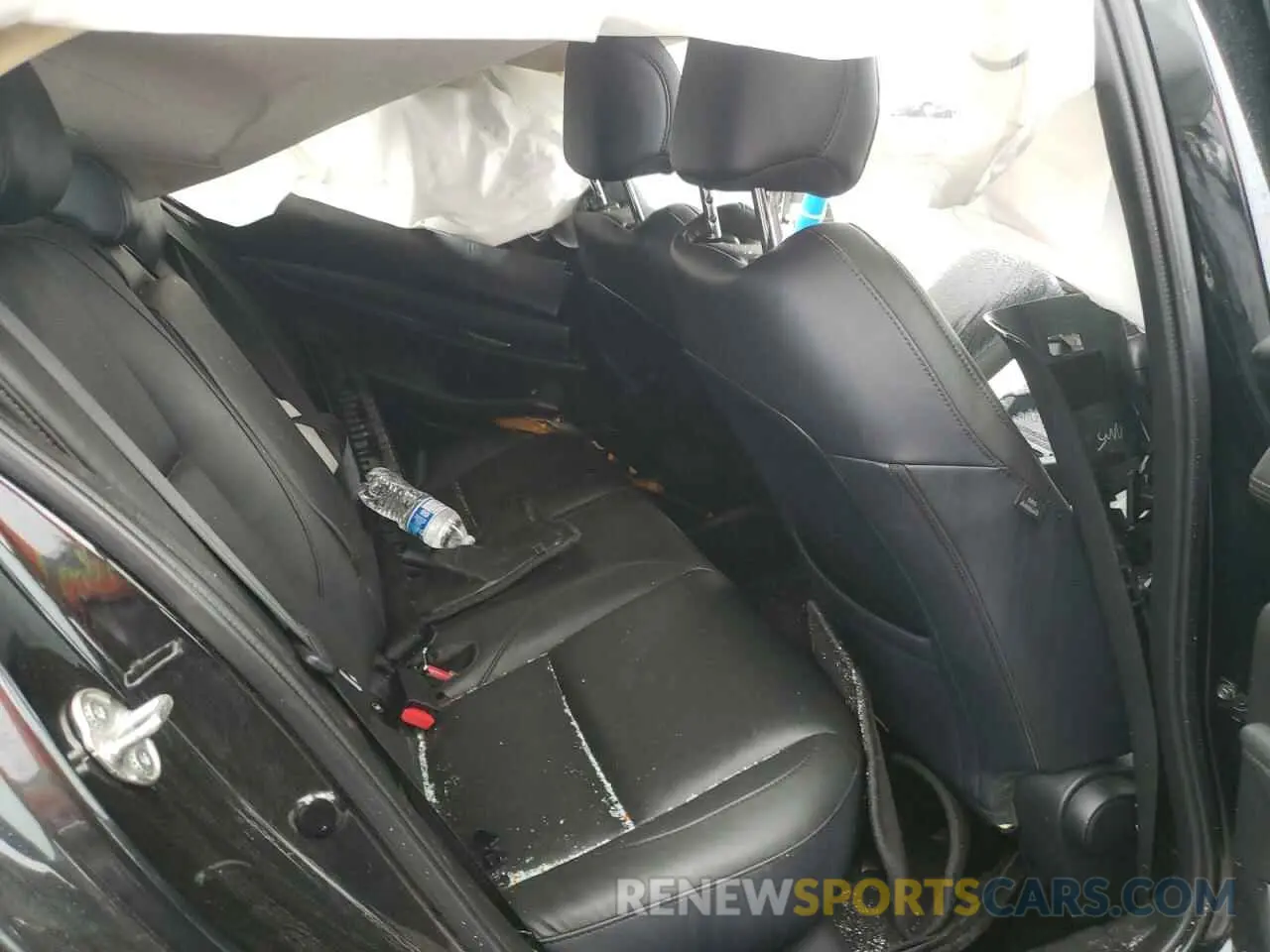 11 Photograph of a damaged car 3MZBPADL4KM113283 MAZDA 3 2019