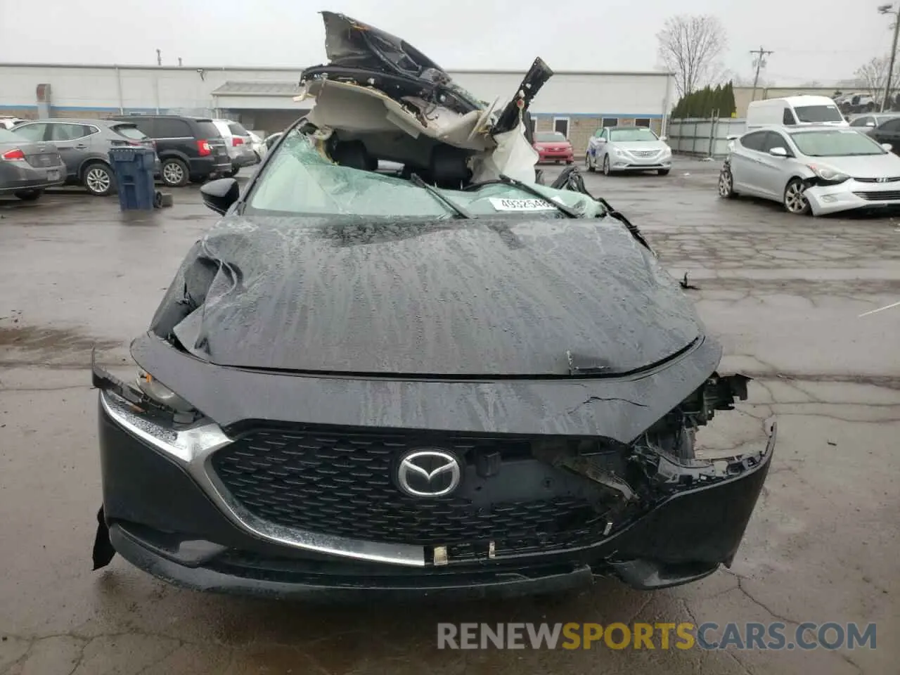 5 Photograph of a damaged car 3MZBPADL4KM113283 MAZDA 3 2019