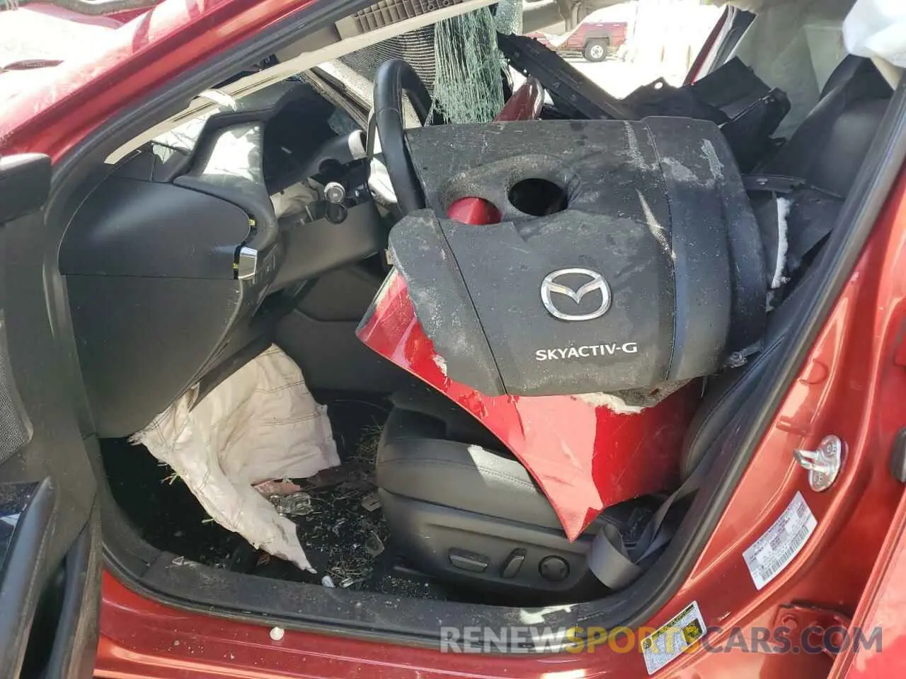 7 Photograph of a damaged car 3MZBPADL5KM105452 MAZDA 3 2019
