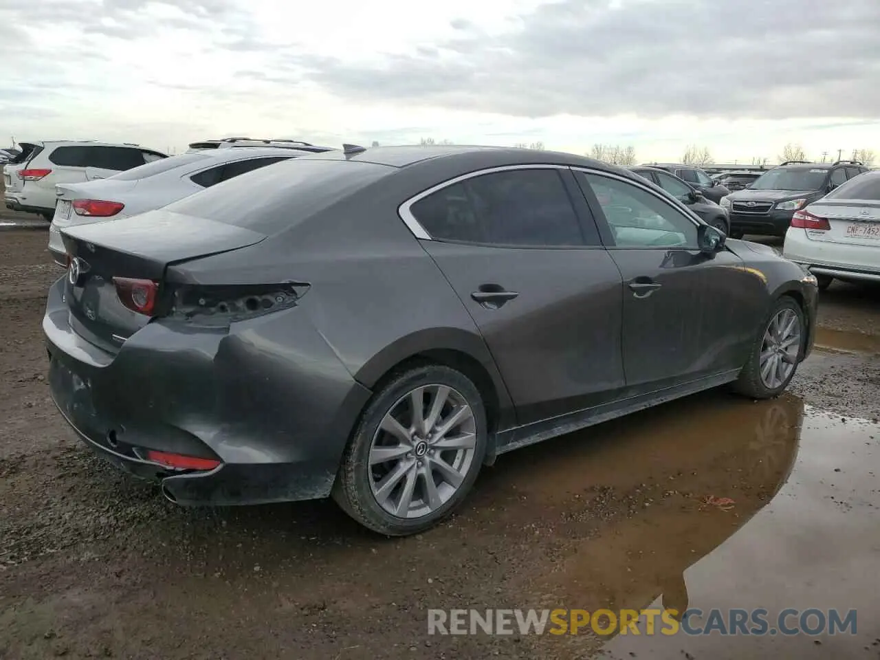 3 Photograph of a damaged car 3MZBPADM8KM103610 MAZDA 3 2019