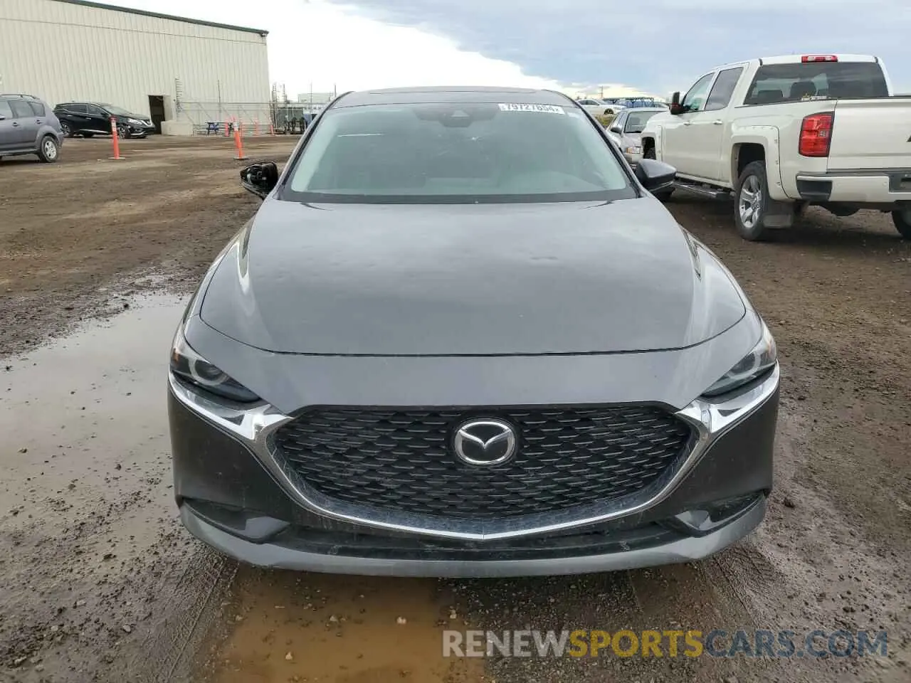 5 Photograph of a damaged car 3MZBPADM8KM103610 MAZDA 3 2019