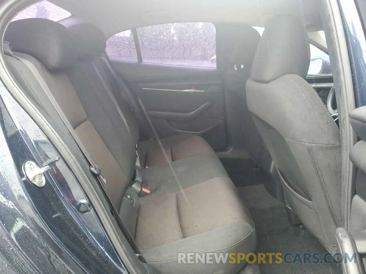 10 Photograph of a damaged car JM1BPABLXK1109368 MAZDA 3 2019