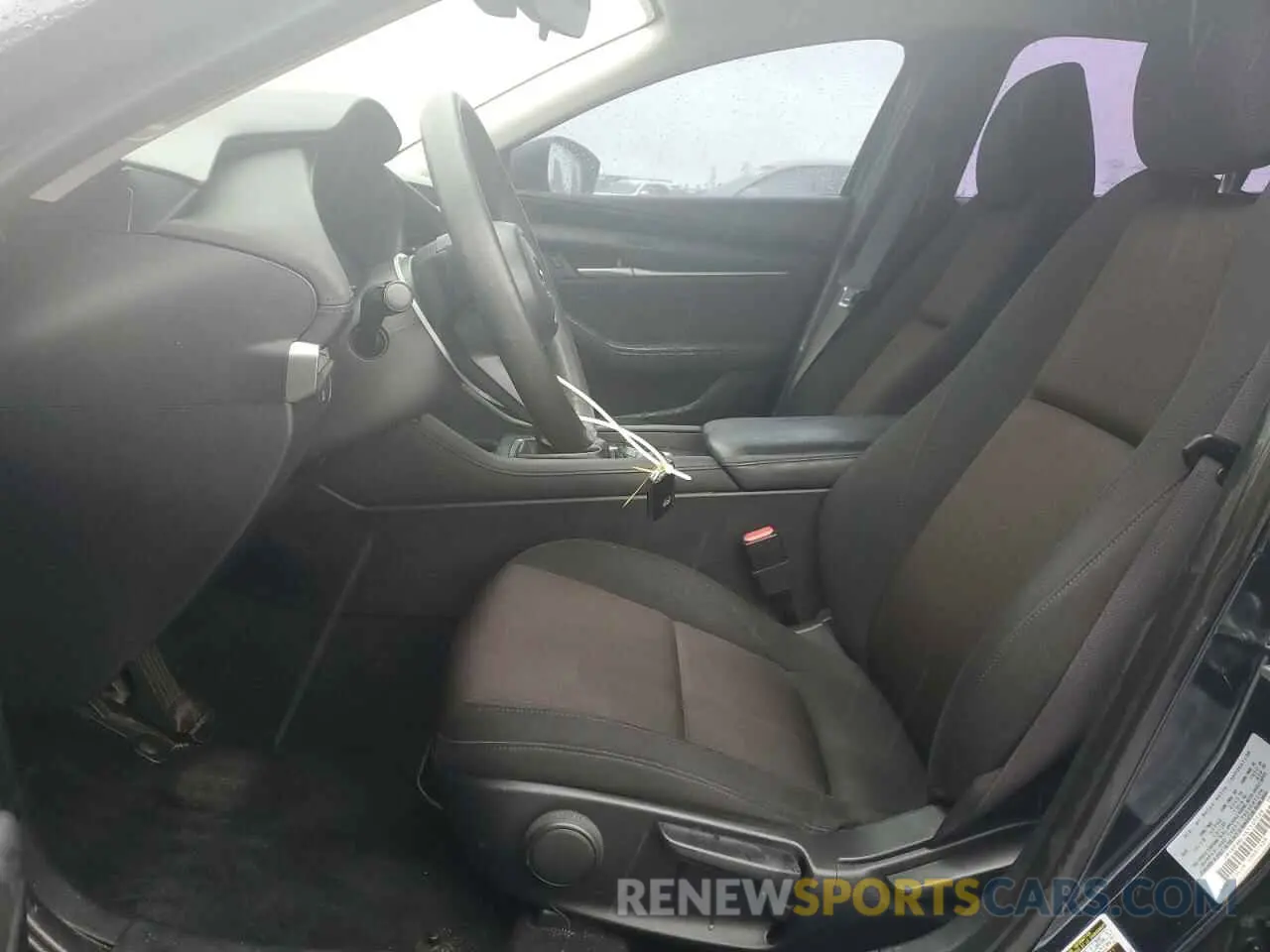 7 Photograph of a damaged car JM1BPABLXK1109368 MAZDA 3 2019