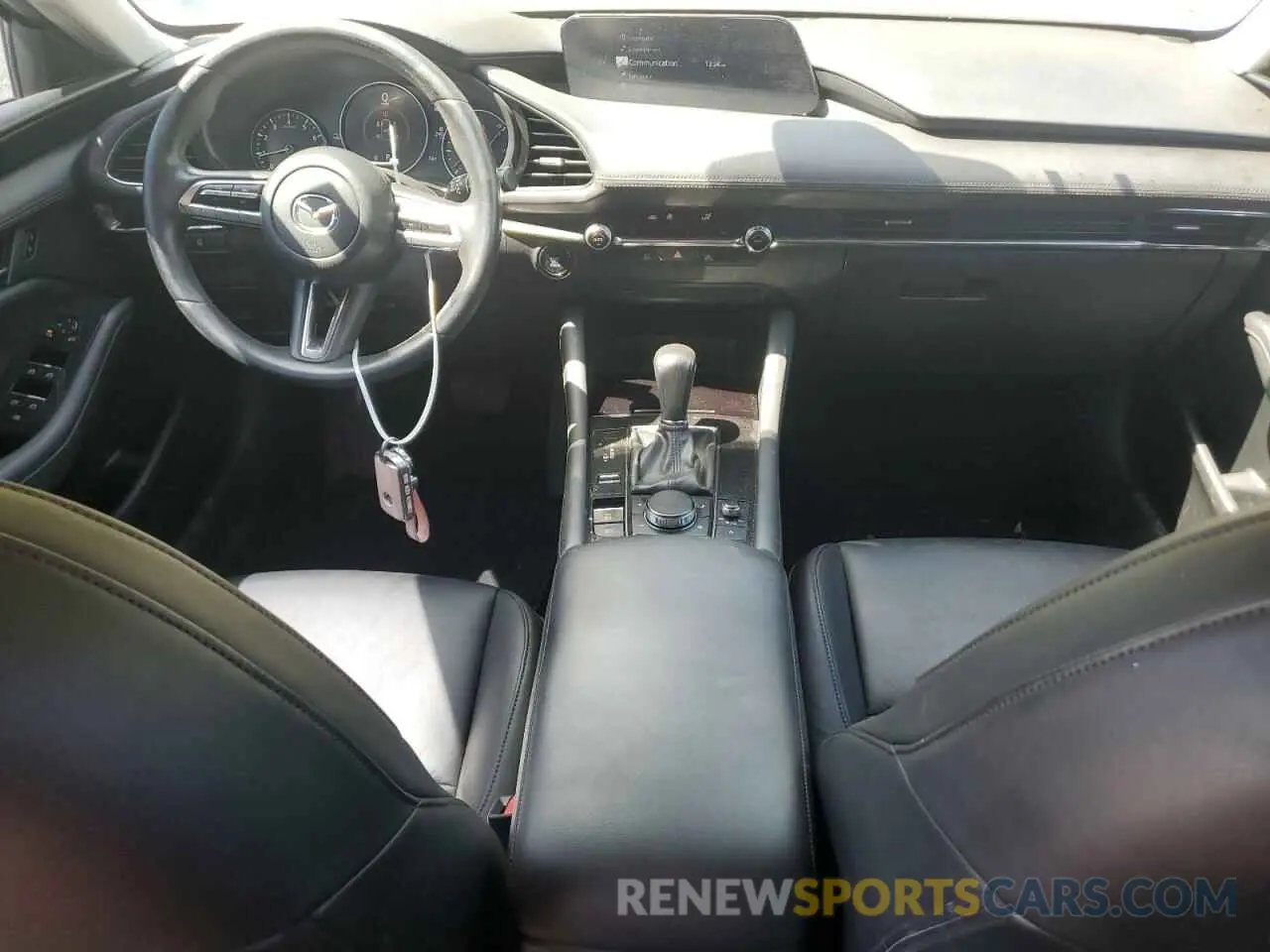 8 Photograph of a damaged car JM1BPACL4K1108246 MAZDA 3 2019