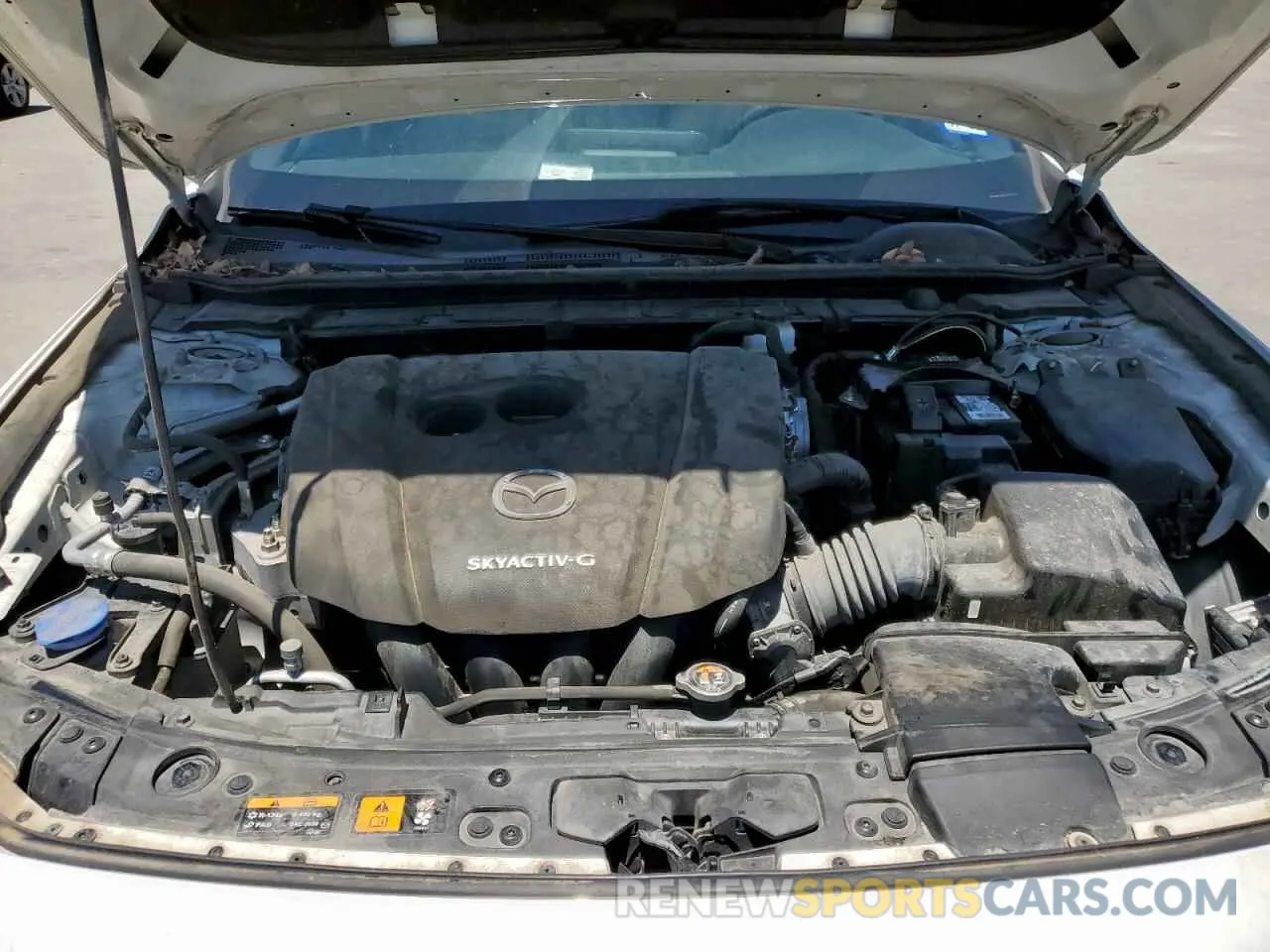 11 Photograph of a damaged car JM1BPAJM3K1131108 MAZDA 3 2019