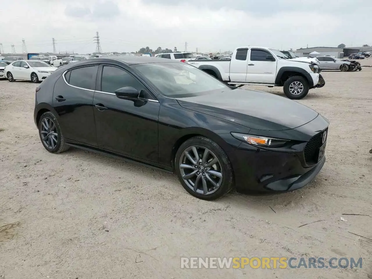 4 Photograph of a damaged car JM1BPAJM5K1118859 MAZDA 3 2019