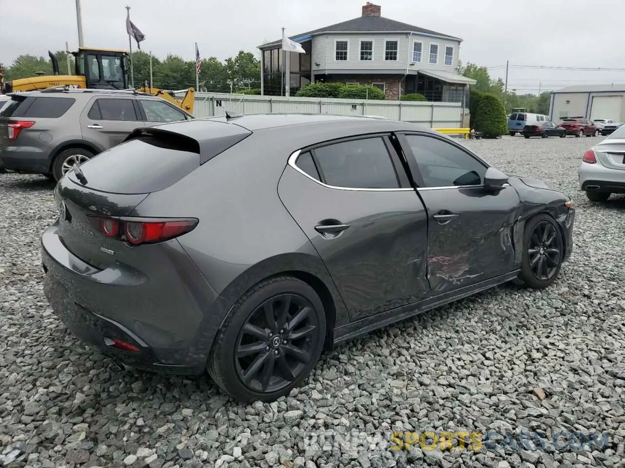 3 Photograph of a damaged car JM1BPANM1K1131425 MAZDA 3 2019