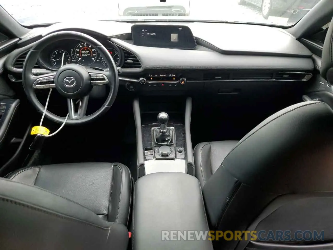8 Photograph of a damaged car JM1BPANM1K1131425 MAZDA 3 2019
