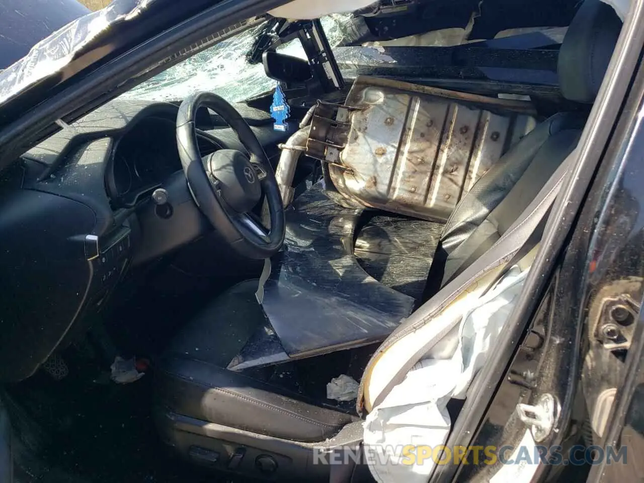 7 Photograph of a damaged car JM1BPANM8K1132684 MAZDA 3 2019