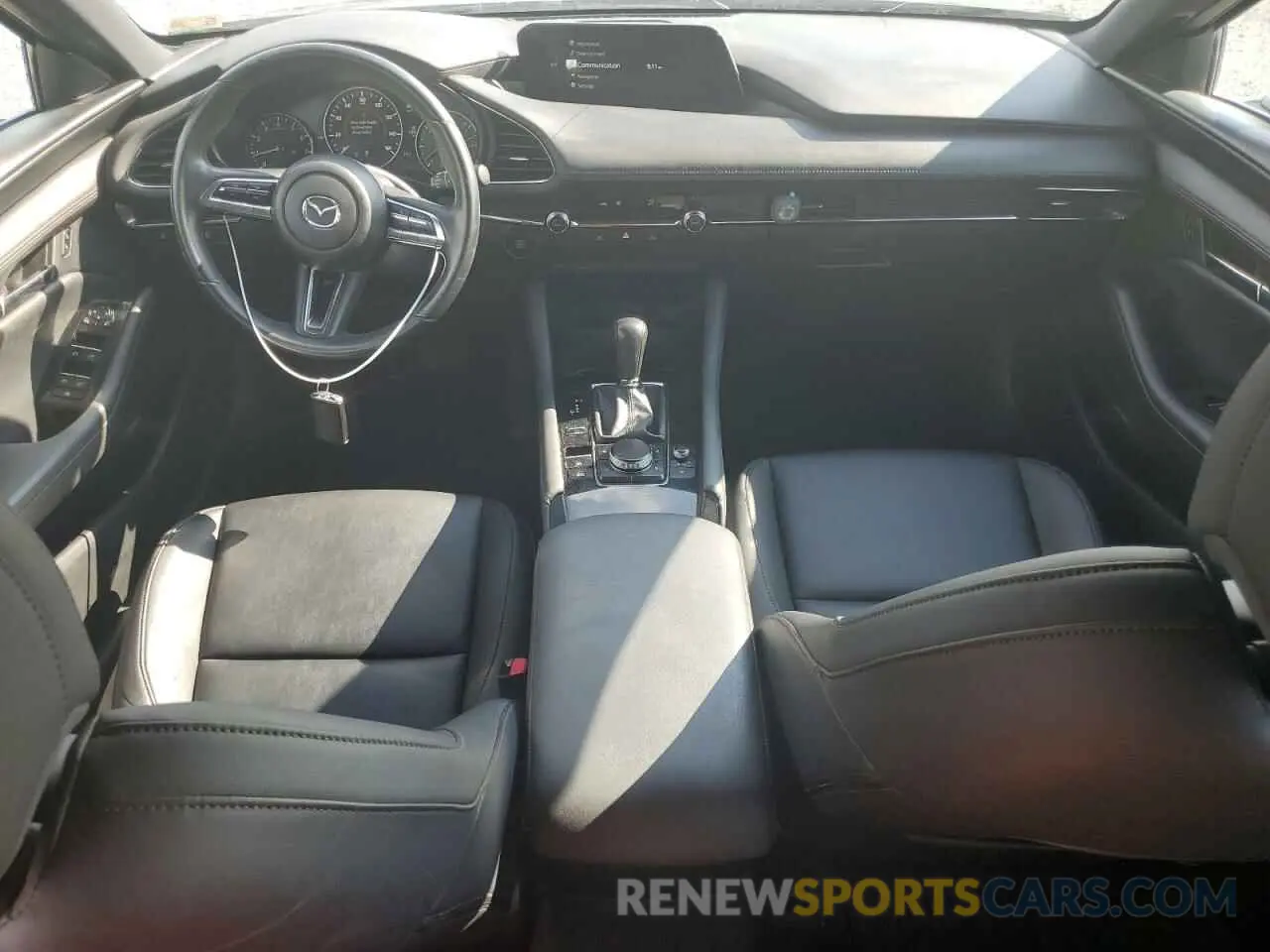 8 Photograph of a damaged car JM1BPBJM0K1140225 MAZDA 3 2019
