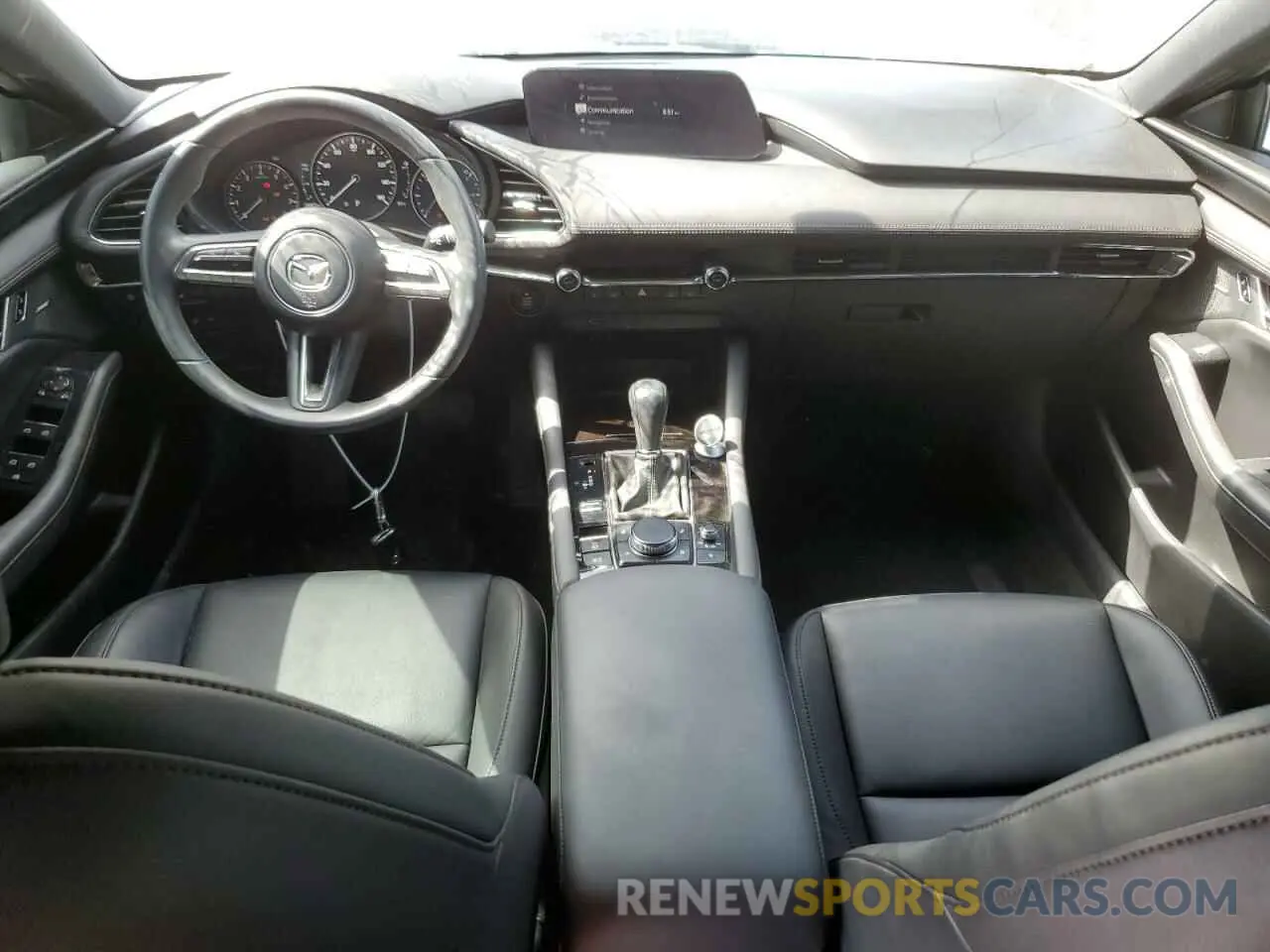 8 Photograph of a damaged car JM1BPBMM5K1134576 MAZDA 3 2019
