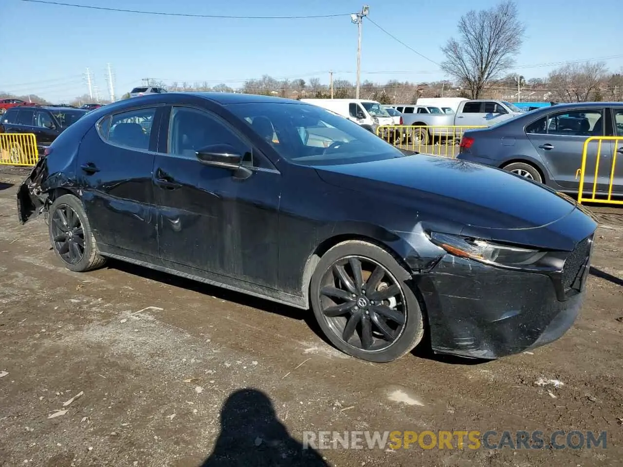 4 Photograph of a damaged car JM1BPBNM1K1142494 MAZDA 3 2019