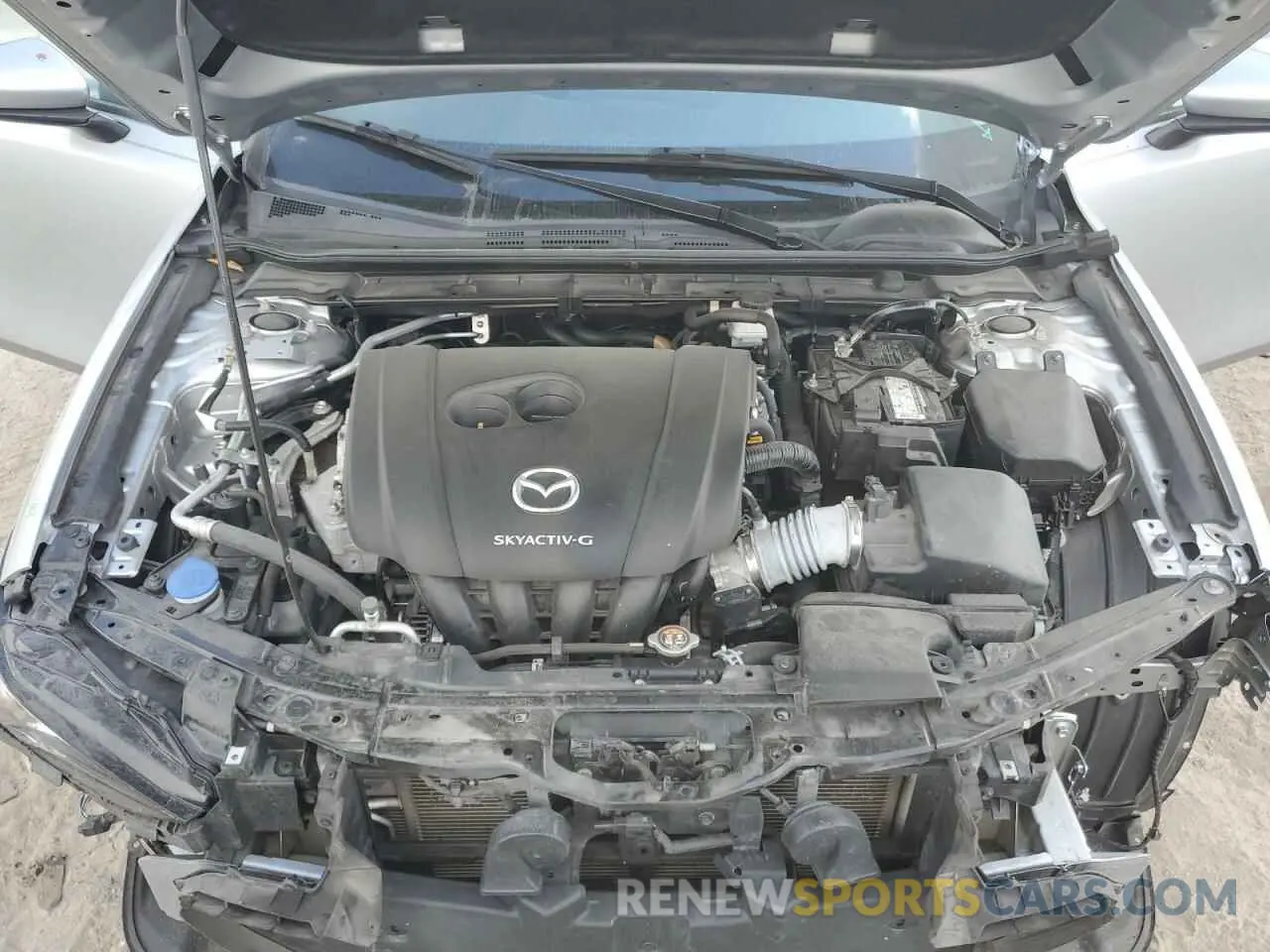 11 Photograph of a damaged car 3MZBPABL7LM134195 MAZDA 3 2020