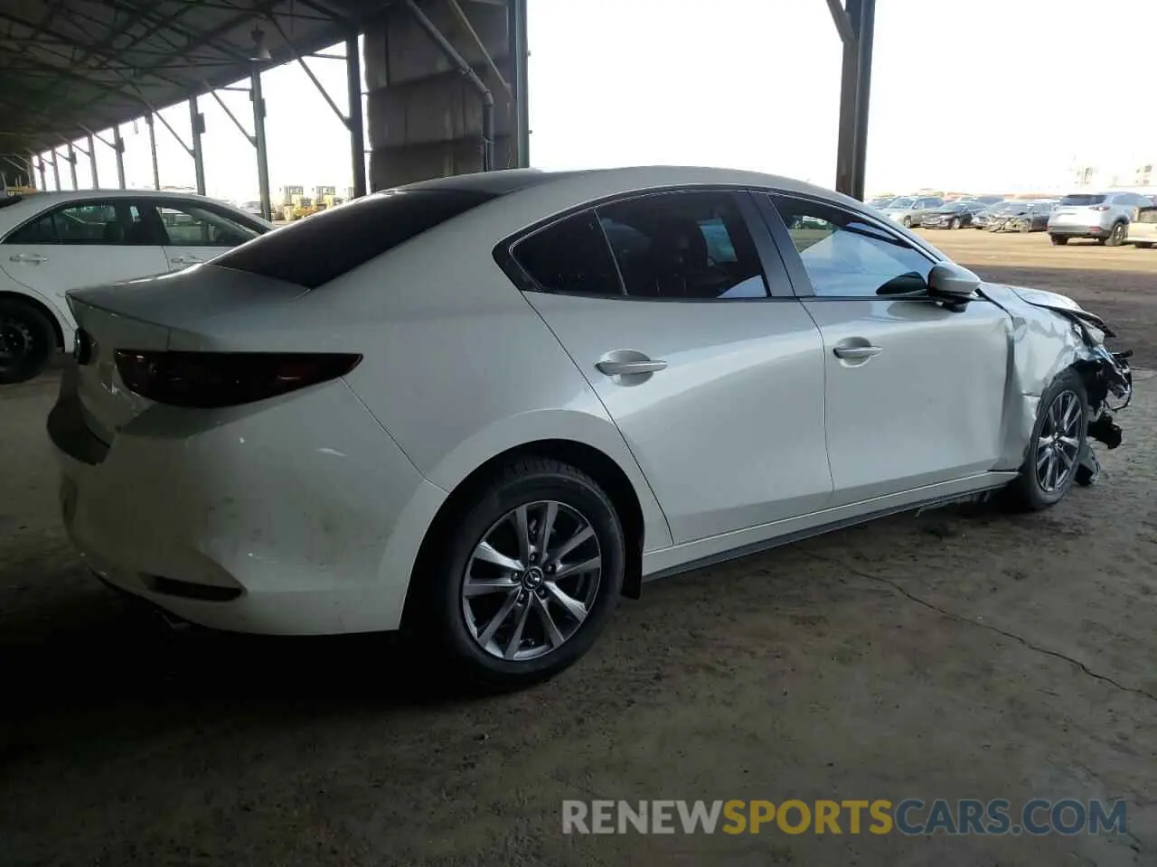3 Photograph of a damaged car 3MZBPABL9LM123649 MAZDA 3 2020