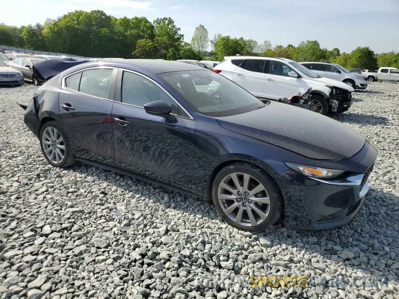4 Photograph of a damaged car 3MZBPACL1LM139410 MAZDA 3 2020