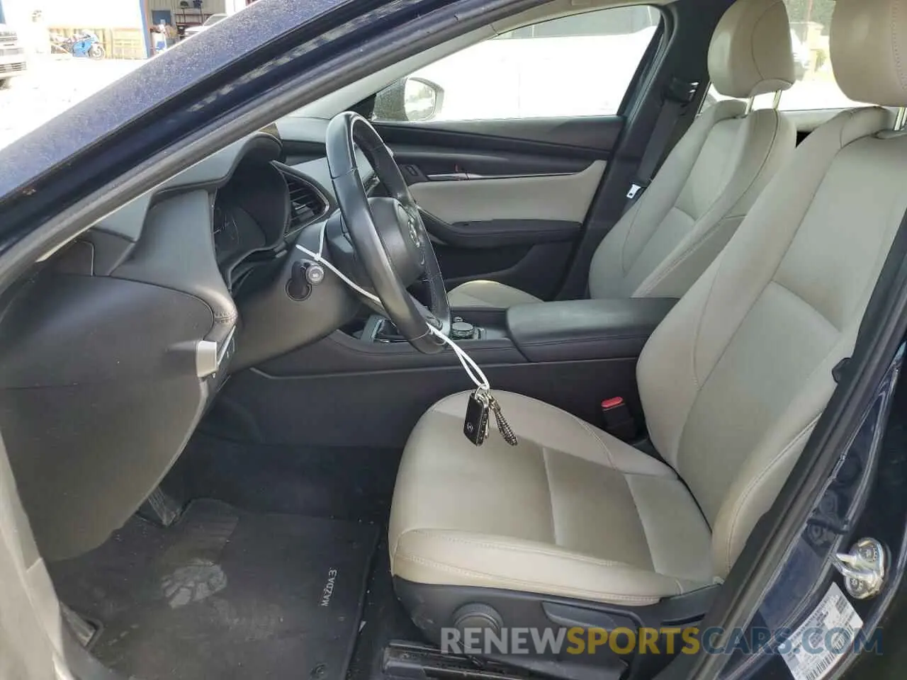 7 Photograph of a damaged car 3MZBPACL1LM139410 MAZDA 3 2020