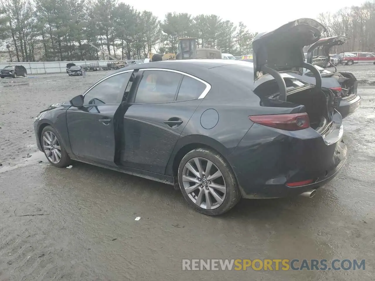 2 Photograph of a damaged car 3MZBPACL2LM129212 MAZDA 3 2020