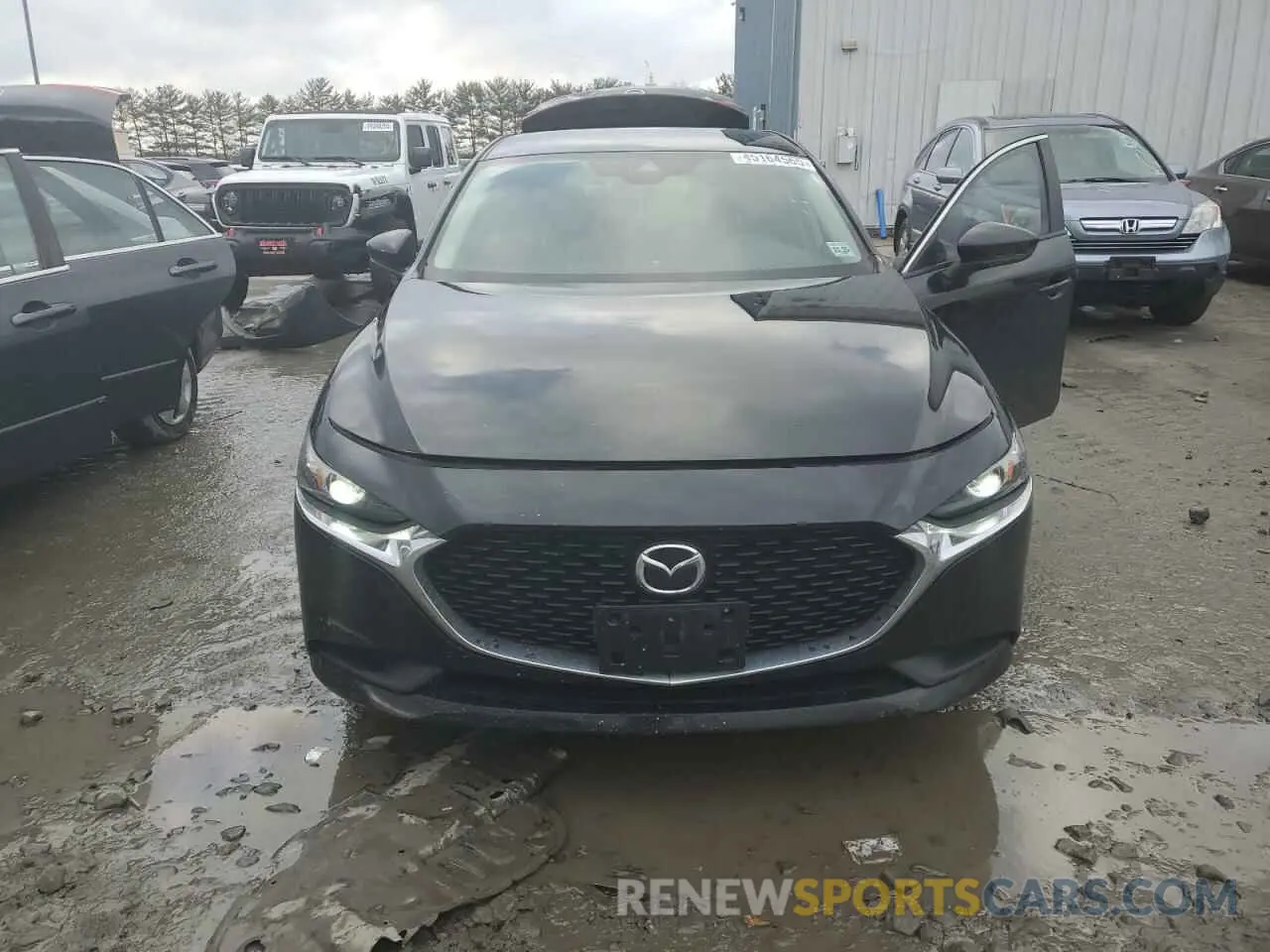 5 Photograph of a damaged car 3MZBPACL2LM129212 MAZDA 3 2020