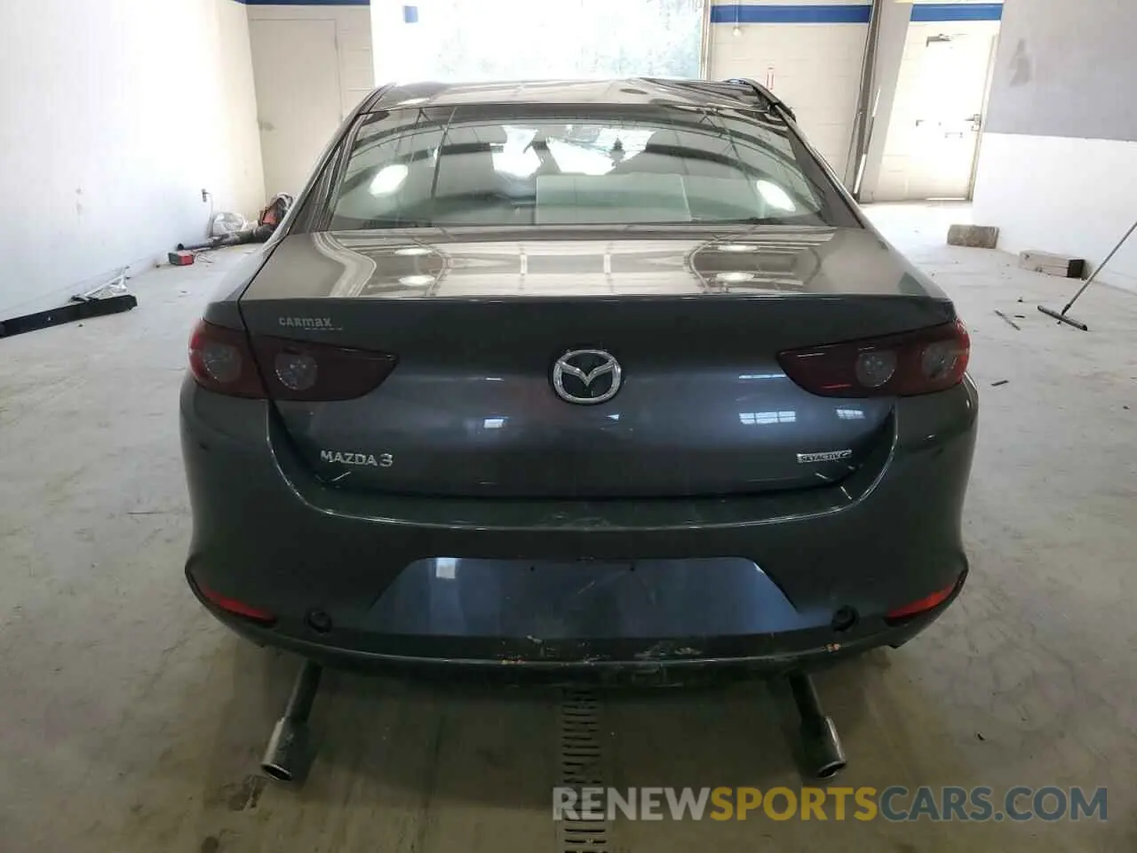 6 Photograph of a damaged car 3MZBPACL2LM131820 MAZDA 3 2020
