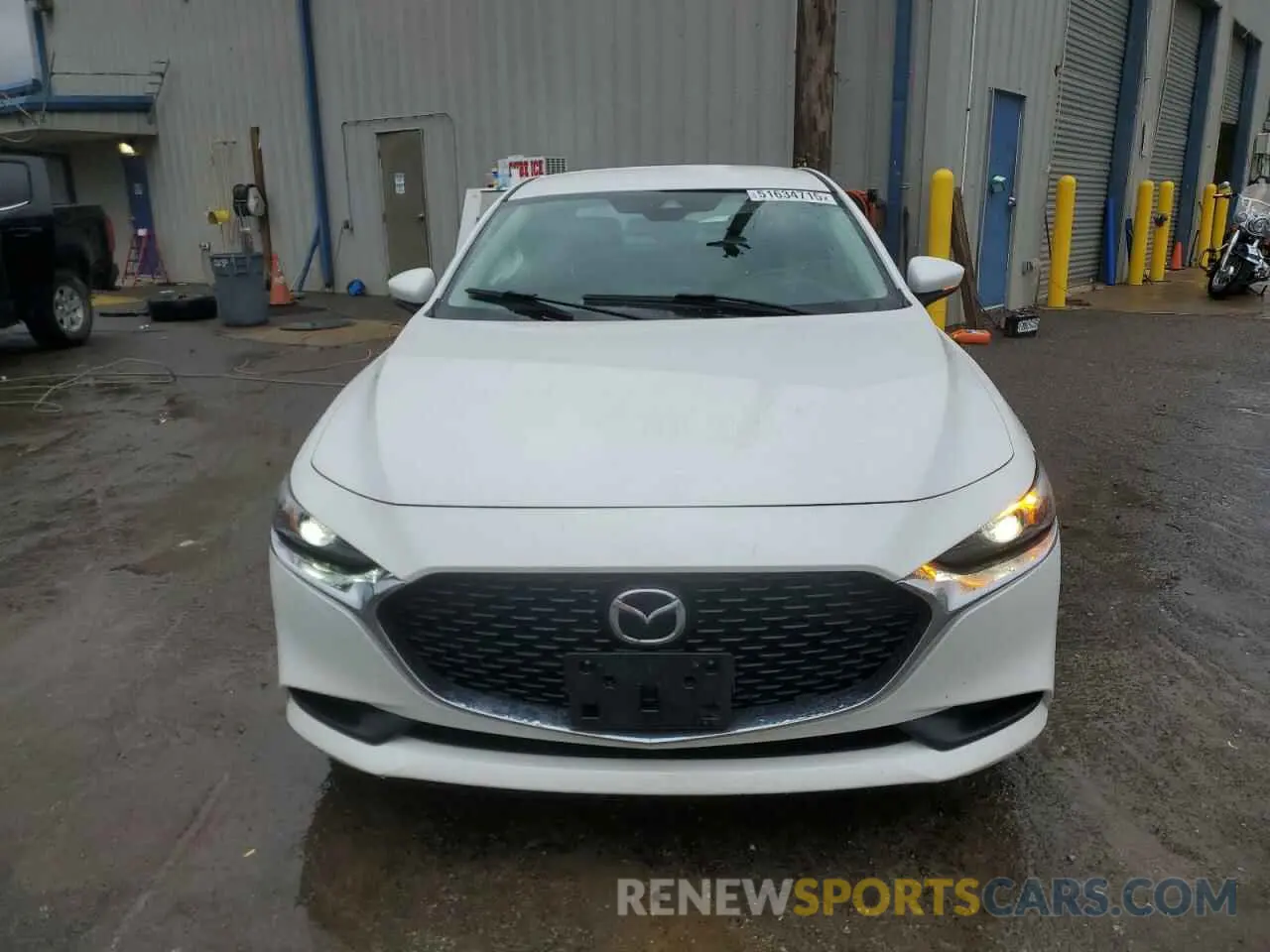 5 Photograph of a damaged car 3MZBPACL5LM128961 MAZDA 3 2020
