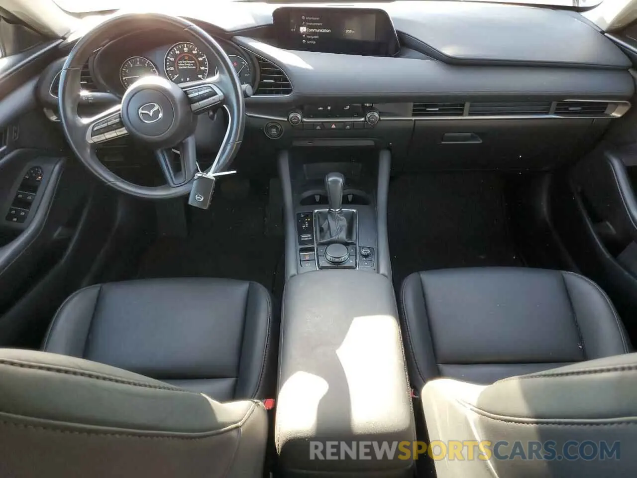 8 Photograph of a damaged car 3MZBPACL5LM135828 MAZDA 3 2020