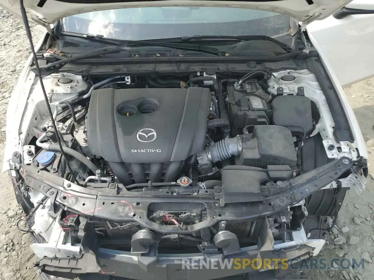11 Photograph of a damaged car 3MZBPACL6LM132047 MAZDA 3 2020