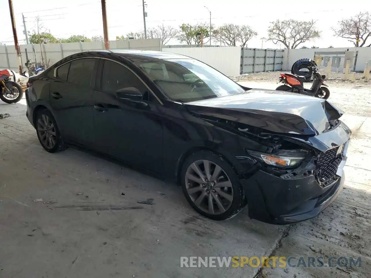 4 Photograph of a damaged car 3MZBPACLXLM116336 MAZDA 3 2020