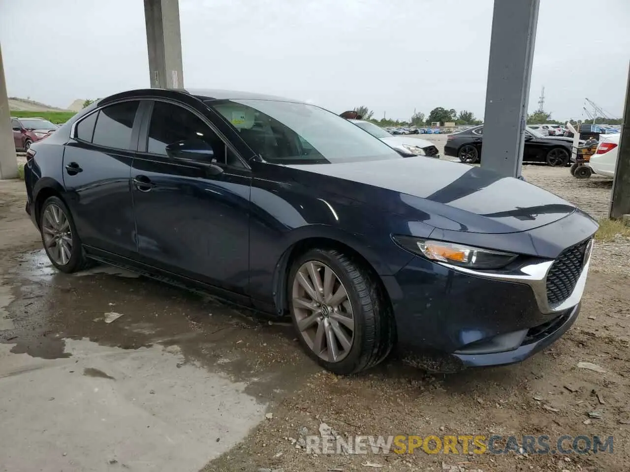 4 Photograph of a damaged car 3MZBPACLXLM125408 MAZDA 3 2020