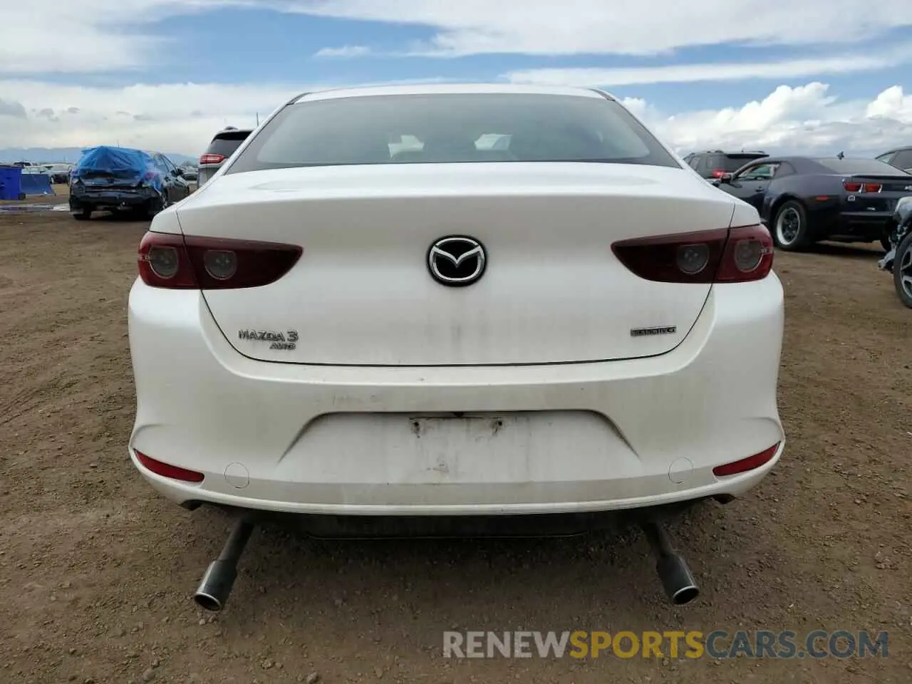6 Photograph of a damaged car 3MZBPBCMXLM135340 MAZDA 3 2020