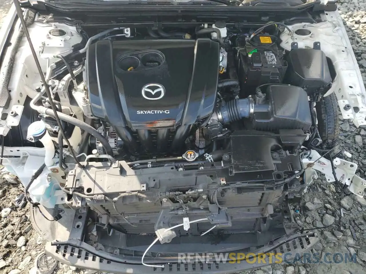 11 Photograph of a damaged car 3MZBPBEM3LM124712 MAZDA 3 2020