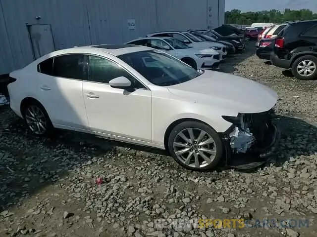 13 Photograph of a damaged car 3MZBPBEM3LM124712 MAZDA 3 2020