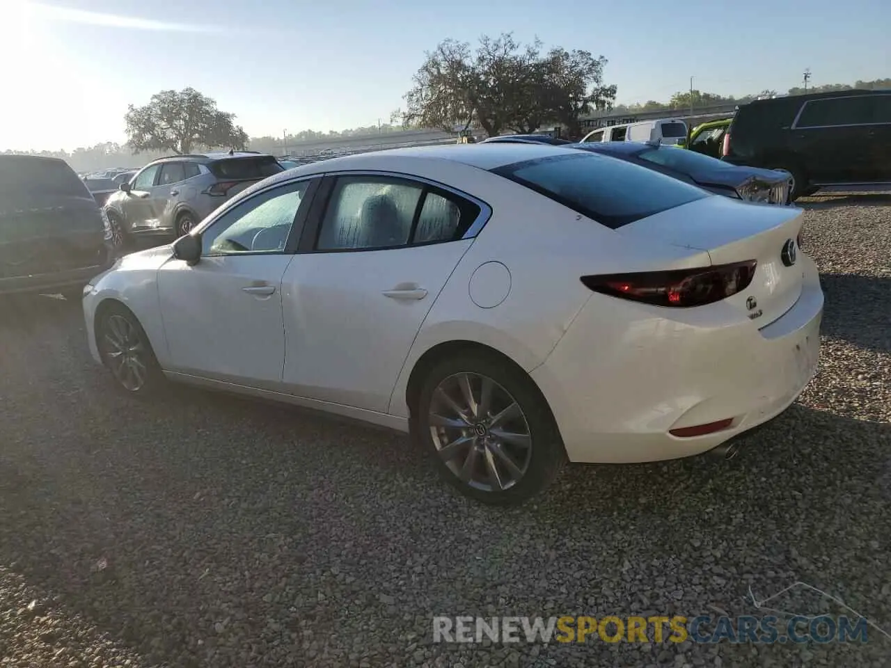 2 Photograph of a damaged car JM1BPACL0L1167246 MAZDA 3 2020