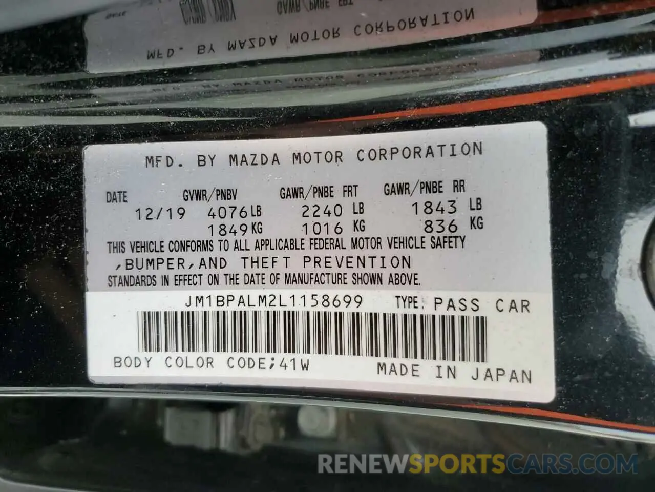 12 Photograph of a damaged car JM1BPALM2L1158699 MAZDA 3 2020