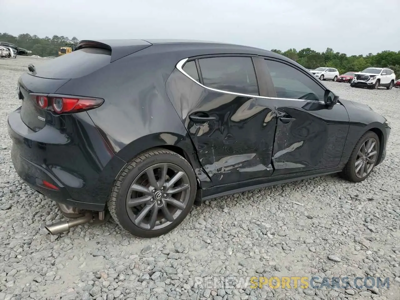 3 Photograph of a damaged car JM1BPALM2L1158699 MAZDA 3 2020