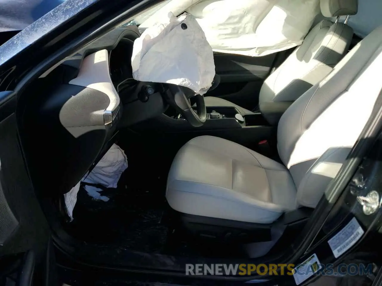 7 Photograph of a damaged car JM1BPBEM6L1172172 MAZDA 3 2020