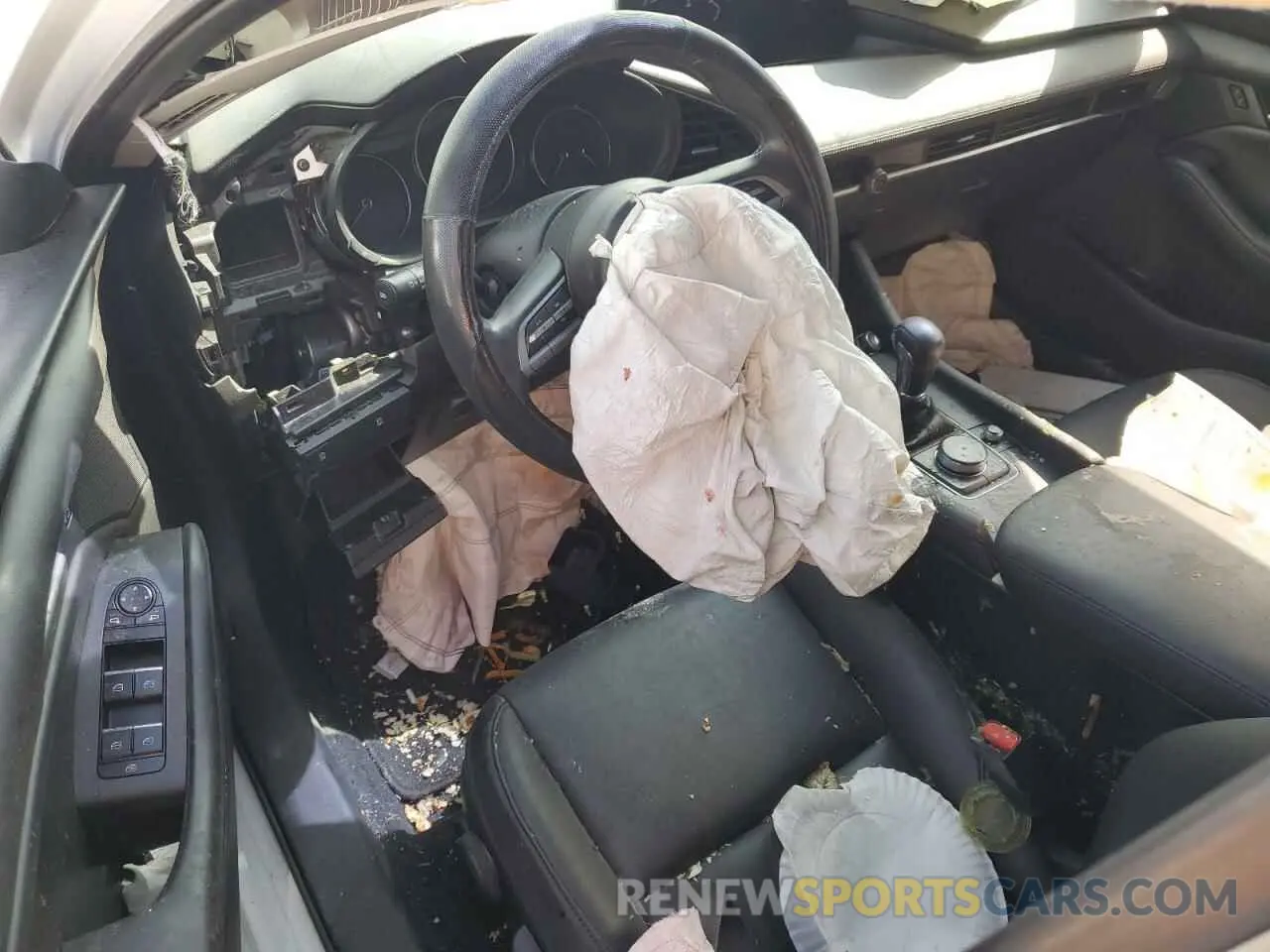 8 Photograph of a damaged car 3MZBPABL3MM200162 MAZDA 3 2021