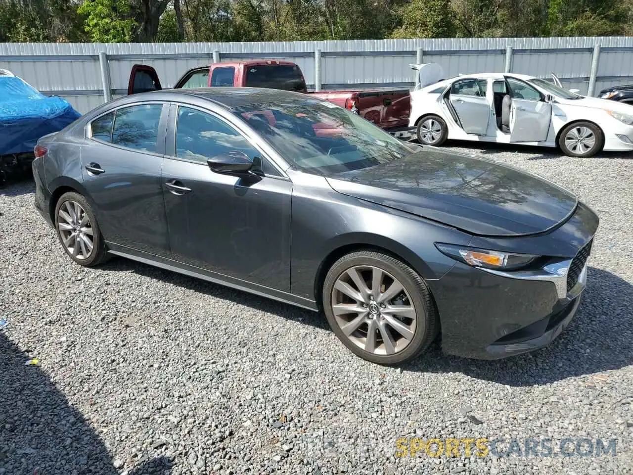 4 Photograph of a damaged car 3MZBPABL3MM254657 MAZDA 3 2021