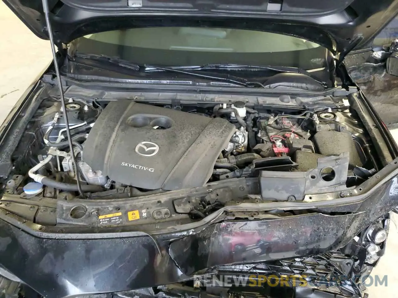 11 Photograph of a damaged car 3MZBPABMXMM208025 MAZDA 3 2021
