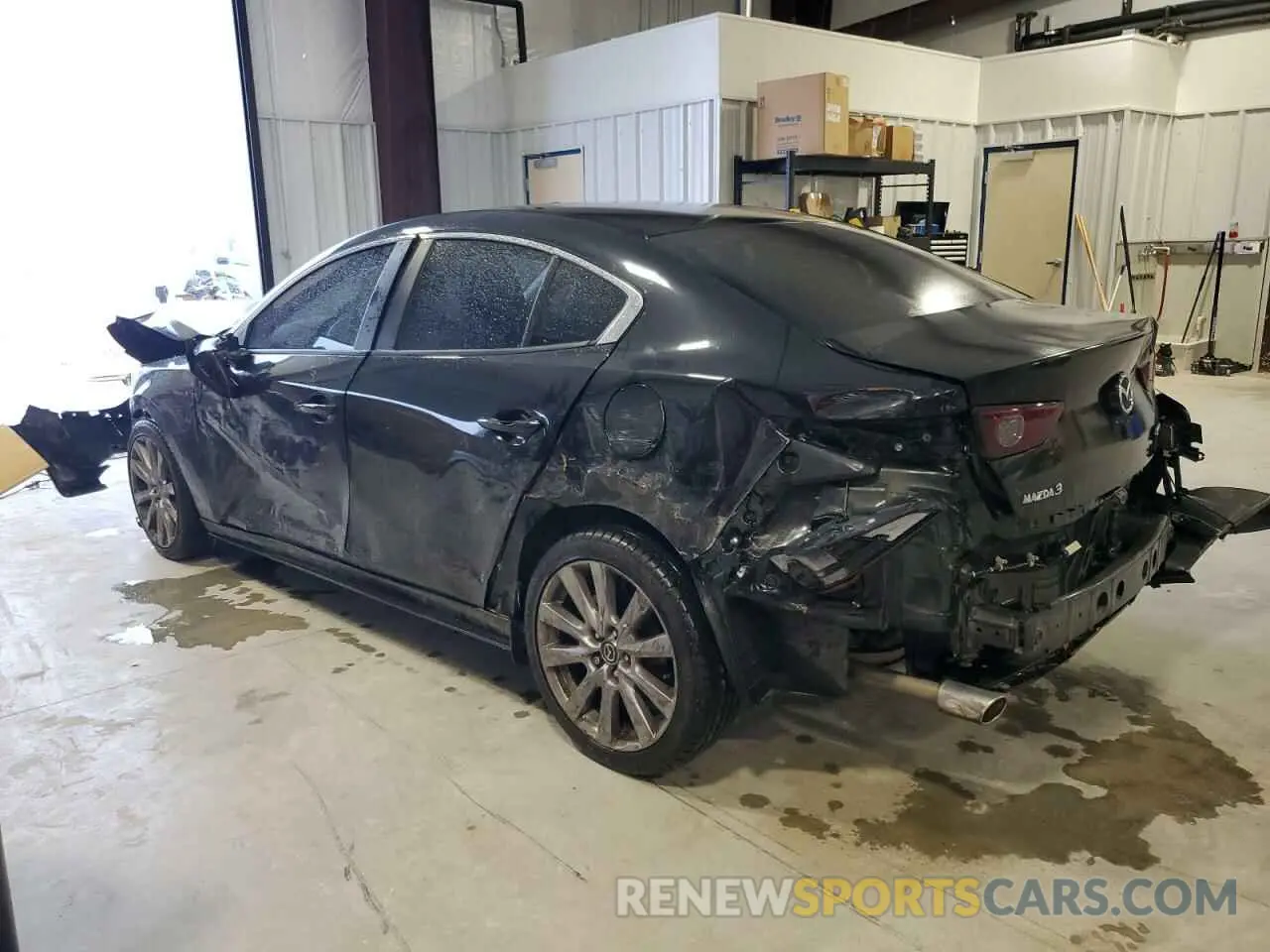 2 Photograph of a damaged car 3MZBPABMXMM208025 MAZDA 3 2021