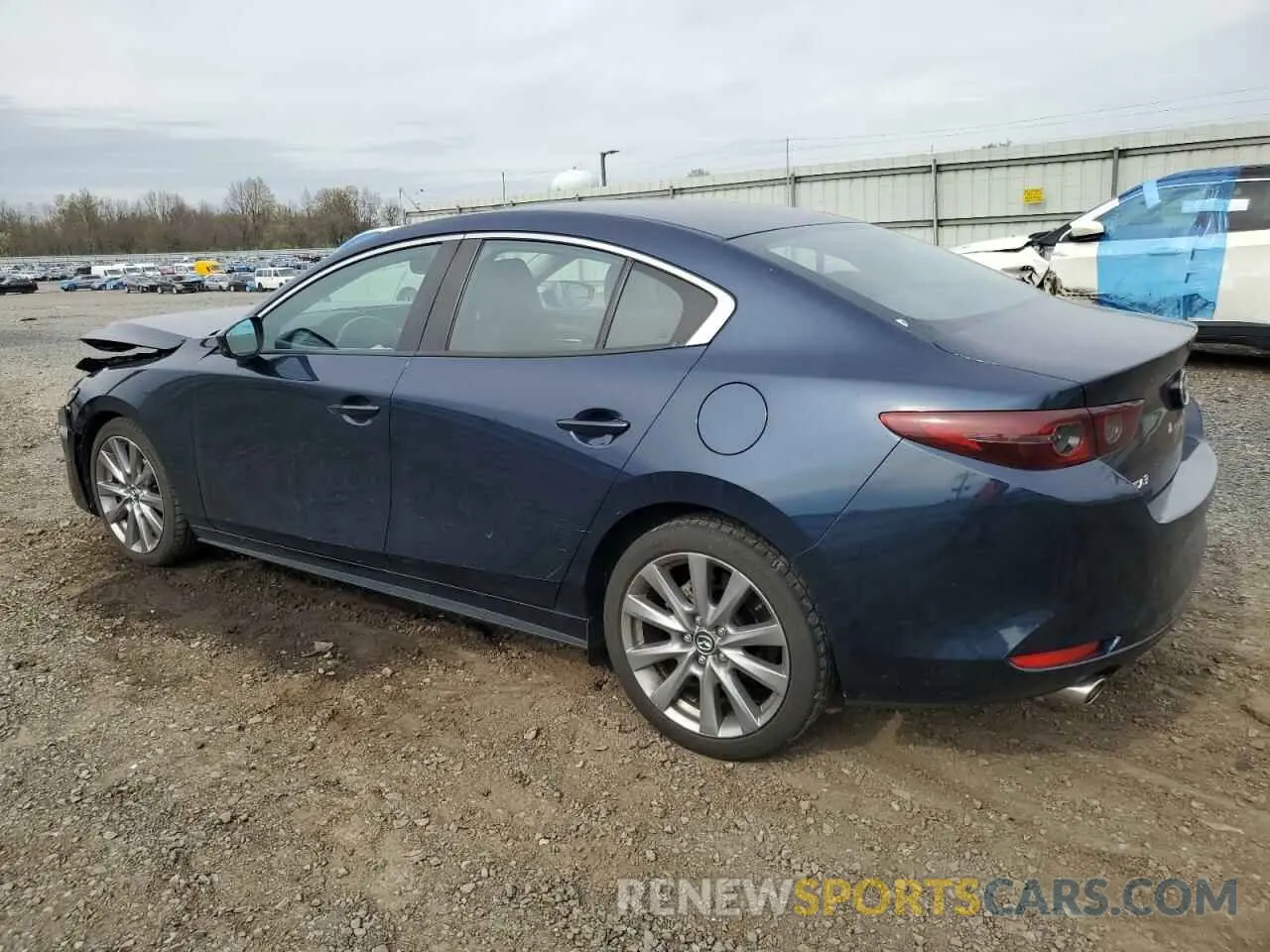 2 Photograph of a damaged car 3MZBPACL2MM253837 MAZDA 3 2021