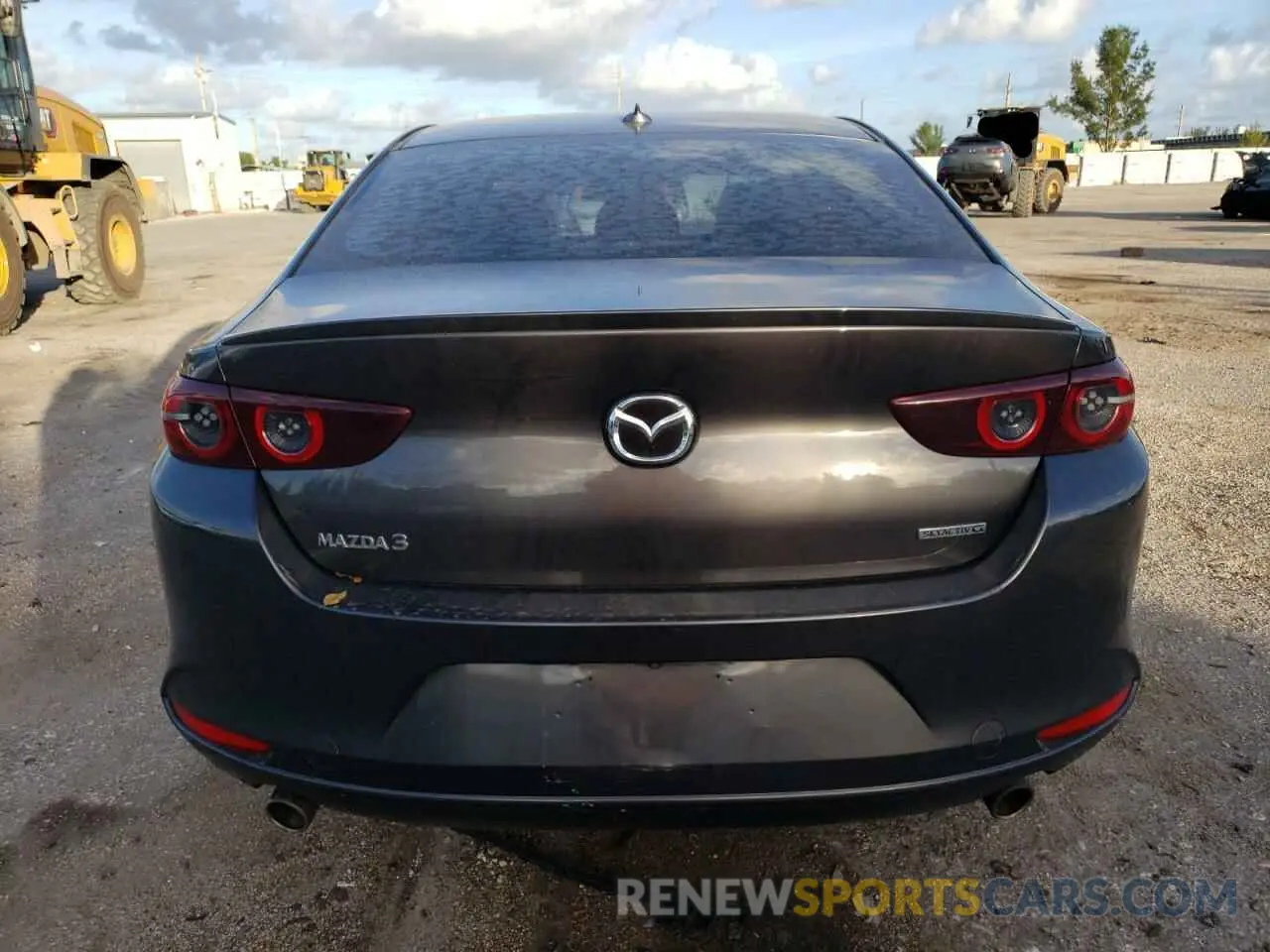 6 Photograph of a damaged car 3MZBPADL0MM200357 MAZDA 3 2021