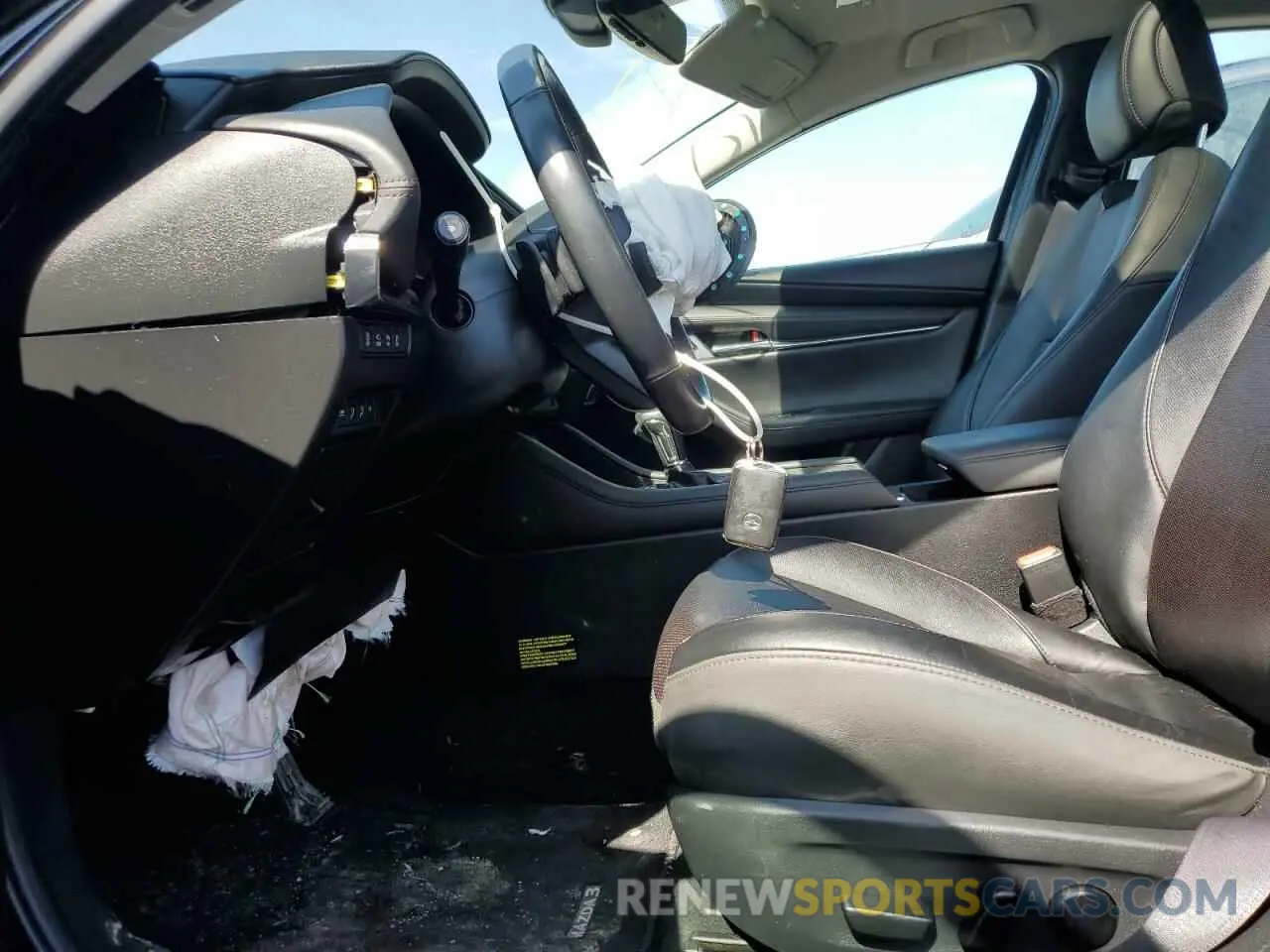 7 Photograph of a damaged car 3MZBPADL1MM203008 MAZDA 3 2021
