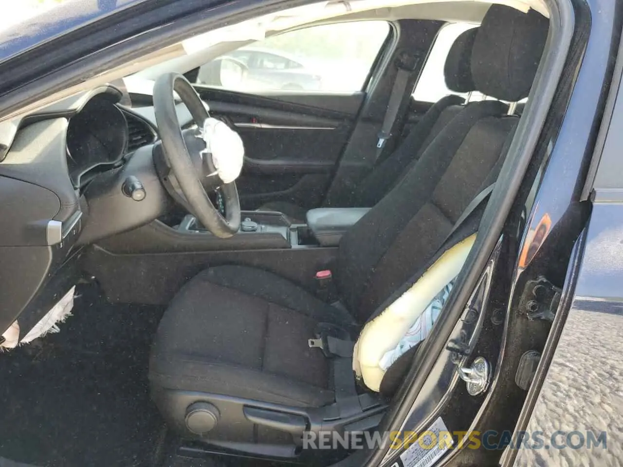 7 Photograph of a damaged car JM1BPAAL3M1326099 MAZDA 3 2021